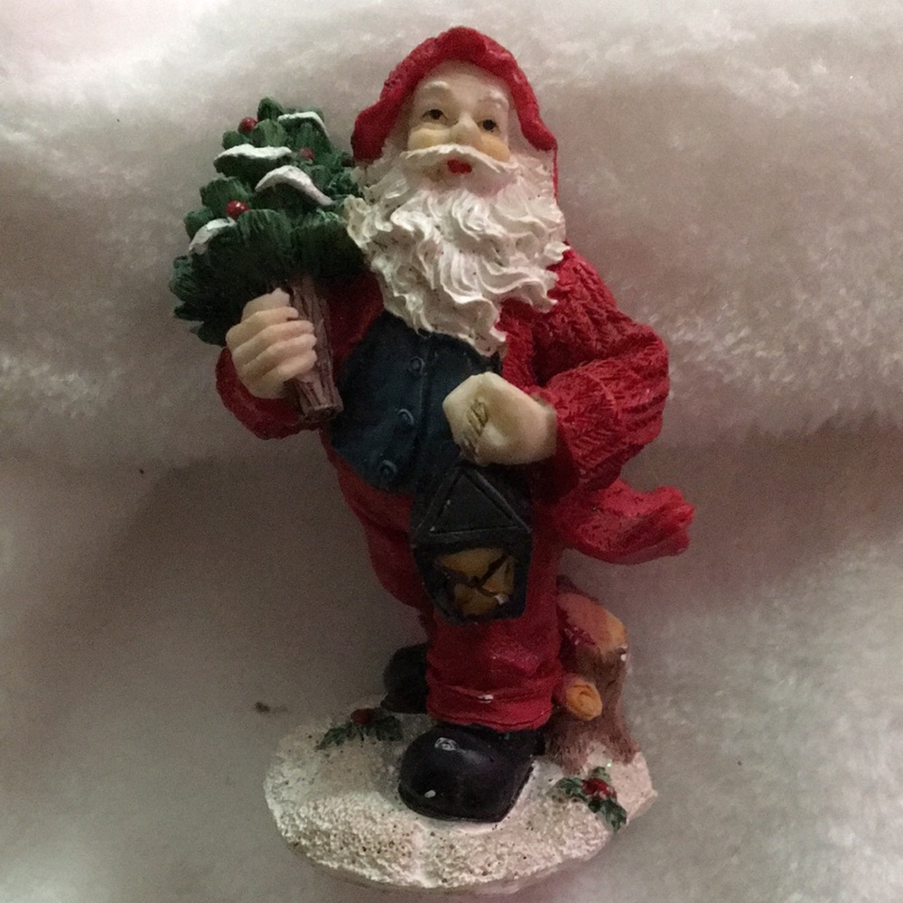 Jolly Santa Claus Figurine with Tree